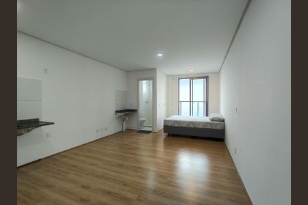 Estúdio de kitnet/studio para alugar com 1 quarto, 32m² em Santo Cristo, Rio de Janeiro