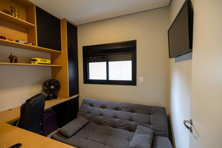 Escritório de casa de condomínio para alugar com 3 quartos, 358m² em Suru, Barueri