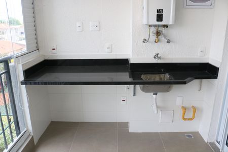 Apartamento para alugar com 53m², 2 quartos e 1 vagaVaranda
