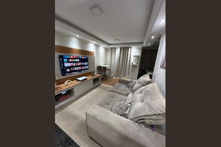 Sala de apartamento para alugar com 2 quartos, 80m² em Jardim Monte Santo, Cotia