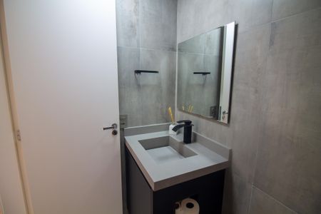 Apartamento à venda com 55m², 2 quartos e 1 vaga Apartamento à venda com 55m², 2 quartos e 1 vagaBanheiro