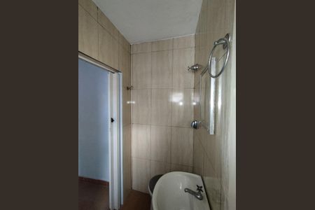 Casa para alugar com 70m², 3 quartos e sem vagaBanheiro - torneira