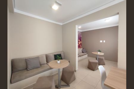 Apartamento para alugar com 33m², 2 quartos e sem vaga Apartamento para alugar com 33m², 2 quartos e sem vagaÁrea Comum - Salão de Festas