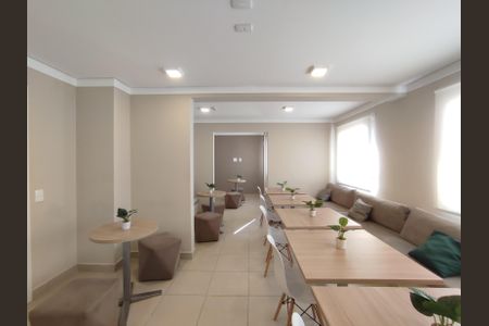 Apartamento para alugar com 33m², 2 quartos e sem vaga Apartamento para alugar com 33m², 2 quartos e sem vagaÁrea Comum - Salão de Festas