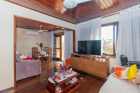 Sala de casa à venda com 2 quartos, 208m² em Nonoai, Porto Alegre