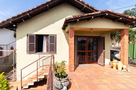 Casa à venda com 208m², 2 quartos e 2 vagasFachada