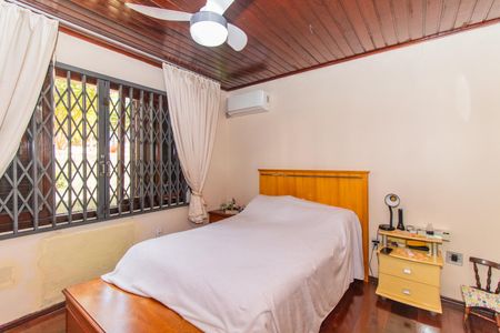 Casa à venda com 208m², 2 quartos e 2 vagasQuarto 1