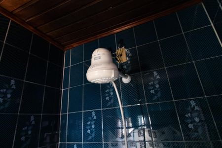 Casa à venda com 208m², 2 quartos e 2 vagasBanheiro do Quarto - Casa 2