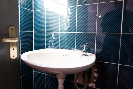 Casa à venda com 208m², 2 quartos e 2 vagasBanheiro do Quarto - Casa 2