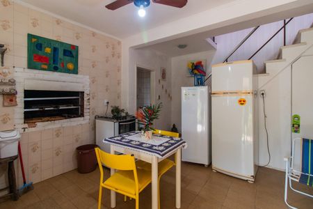 Casa à venda com 208m², 2 quartos e 2 vagasCozinha - Casa 2