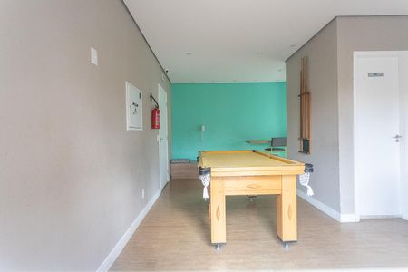 Apartamento para alugar com 41m², 2 quartos e 1 vaga Apartamento para alugar com 41m², 2 quartos e 1 vagaÁrea comum - Salão de jogos