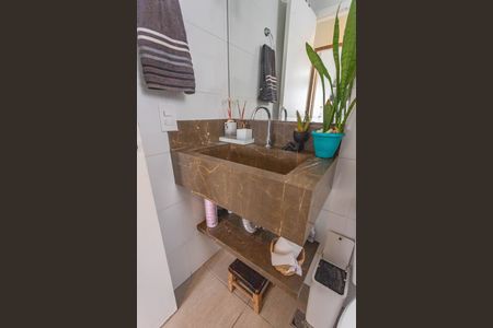 Apartamento para alugar com 41m², 2 quartos e 1 vaga Apartamento para alugar com 41m², 2 quartos e 1 vagaBanheiro