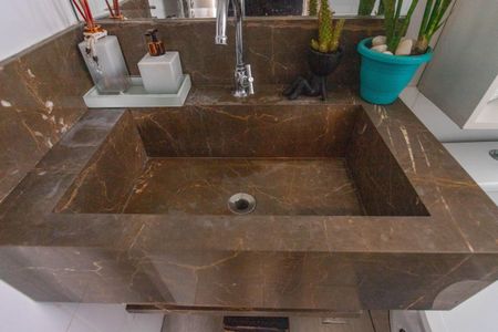 Apartamento para alugar com 41m², 2 quartos e 1 vaga Apartamento para alugar com 41m², 2 quartos e 1 vagaBanheiro