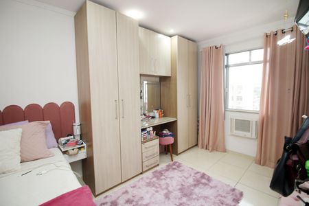 Apartamento à venda com 109m², 3 quartos e 2 vagasQuarto 2