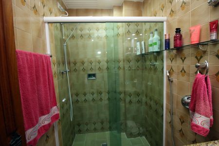 Apartamento à venda com 109m², 3 quartos e 2 vagasBanheiro da Suíte