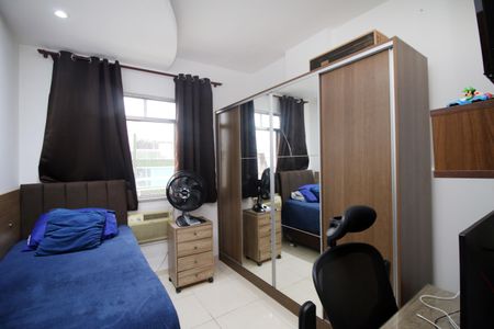 Apartamento à venda com 109m², 3 quartos e 2 vagasQuarto 3