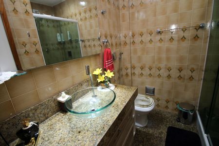 Apartamento à venda com 109m², 3 quartos e 2 vagasBanheiro Social