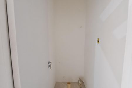 Casa para alugar com 65m², 1 quarto e 3 vagasLavabo