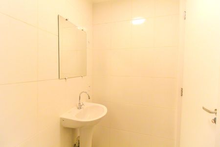 Apartamento para alugar com 66m², 2 quartos e 1 vaga Apartamento para alugar com 66m², 2 quartos e 1 vagaBanheiro