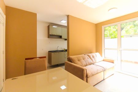 Sala de apartamento para alugar com 2 quartos, 66m² em Artur Alvim, São Paulo