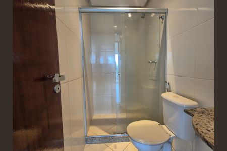 Apartamento para alugar com 81m², 2 quartos e 1 vagaBanheiro social 