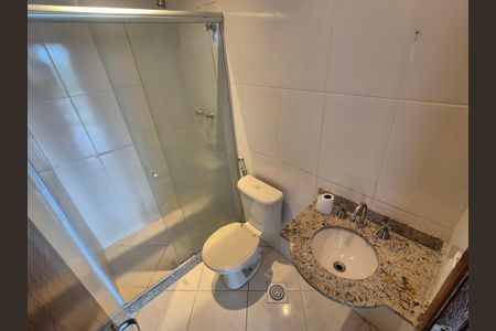 Apartamento para alugar com 81m², 2 quartos e 1 vagaBanheiro social 