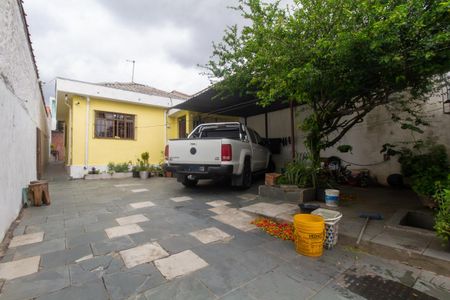 Casa à venda com 207m², 5 quartos e 4 vagas Casa à venda com 207m², 5 quartos e 4 vagasGaragem