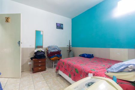 Casa à venda com 207m², 5 quartos e 4 vagas Casa à venda com 207m², 5 quartos e 4 vagasQuarto 5