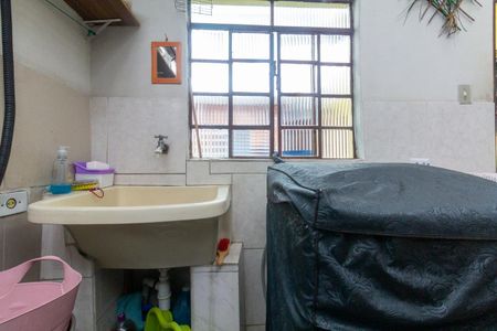 Casa à venda com 207m², 5 quartos e 4 vagas Casa à venda com 207m², 5 quartos e 4 vagasÁrea de Serviço 1