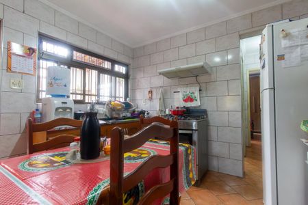 Casa à venda com 207m², 5 quartos e 4 vagas Casa à venda com 207m², 5 quartos e 4 vagasCozinha 1