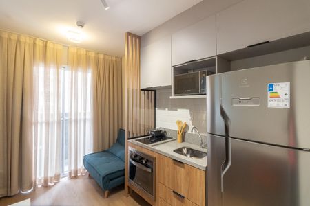 Sala - Cozinha de apartamento para alugar com 1 quarto, 25m² em Vila Butantã, São Paulo