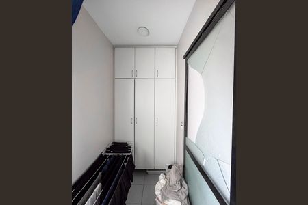 Apartamento à venda com 78m², 2 quartos e 1 vagaÁrea de Serviço