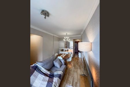 Apartamento à venda com 78m², 2 quartos e 1 vagaSala