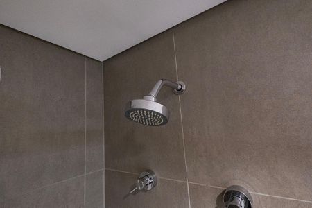 Banheiro de apartamento à venda com 1 quarto, 27m² em Cerqueira César, São Paulo