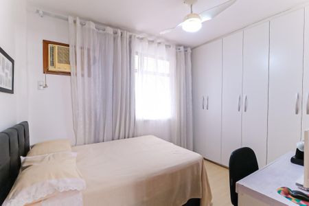 Apartamento à venda com 50m², 2 quartos e 1 vaga Apartamento à venda com 50m², 2 quartos e 1 vagaQuarto