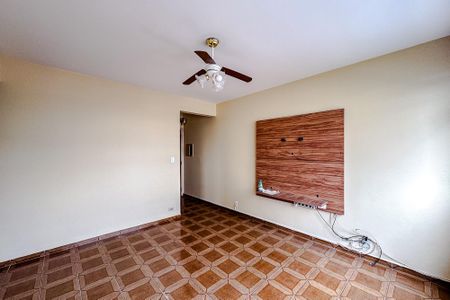 Apartamento para alugar com 71m², 2 quartos e 1 vagaSala