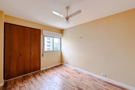 Apartamento para alugar com 71m², 2 quartos e 1 vagaQuarto 1