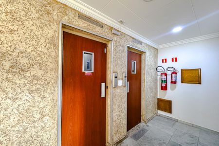 Apartamento para alugar com 71m², 2 quartos e 1 vagaÁrea comum