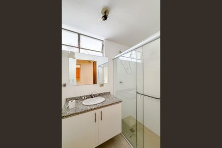 Apartamento para alugar com 71m², 2 quartos e 1 vagaBanheiro