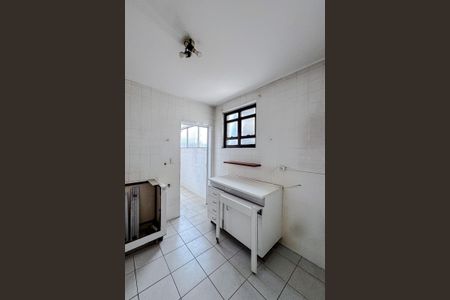 Apartamento para alugar com 71m², 2 quartos e 1 vagaCozinha