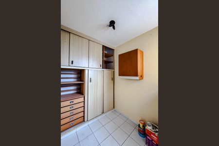 Apartamento para alugar com 71m², 2 quartos e 1 vagaQuarto de Serviço