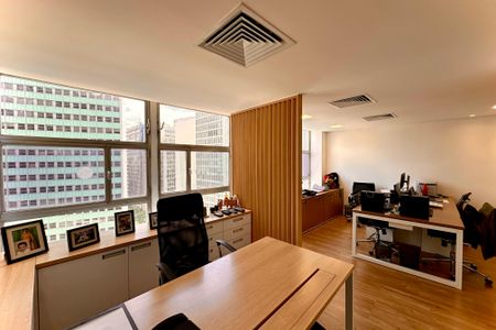 Apartamento para alugar com 1 quarto, 68m² em Centro, Rio de Janeiro