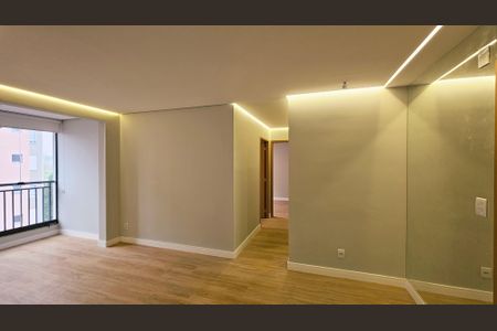 Apartamento à venda com 59m², 2 quartos e 1 vaga Apartamento à venda com 59m², 2 quartos e 1 vagaSala
