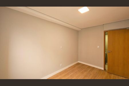 Apartamento à venda com 59m², 2 quartos e 1 vaga Apartamento à venda com 59m², 2 quartos e 1 vagaQuarto Suíte