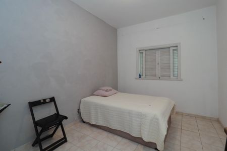 Quarto de apartamento à venda com 2 quartos, 87m² em Pinheiros, São Paulo