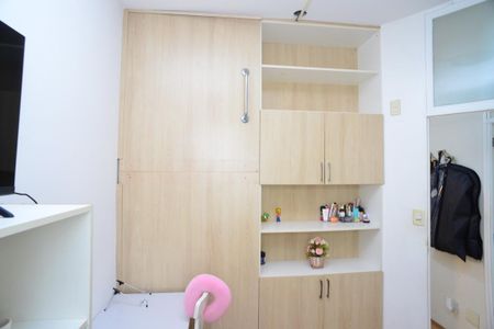 Apartamento à venda com 359m², 6 quartos e 3 vagasQuarto 3