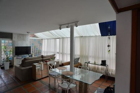 Apartamento à venda com 359m², 6 quartos e 3 vagasSala Superior