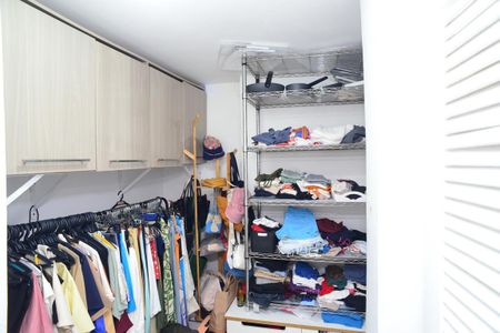 Apartamento à venda com 359m², 6 quartos e 3 vagasQuarto de Serviço (Closet)