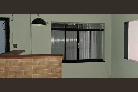 Sala  de casa para alugar com 2 quartos, 130m² em Jardim do Mar, São Bernardo do Campo