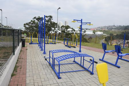 Apartamento para alugar com 53m², 2 quartos e 1 vagaÁrea comum - Playground